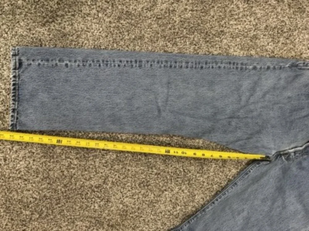 Vintage Levi’s 501 Jeans Made in USA 36x32 Button Fly 90s Original Fit Denim